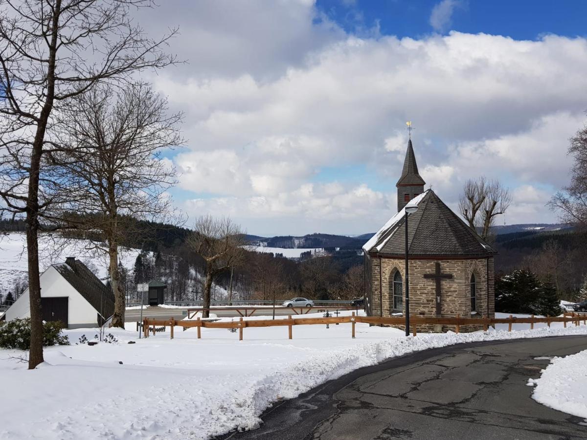 Altastenberger Lodge Winterberg Bagian luar foto